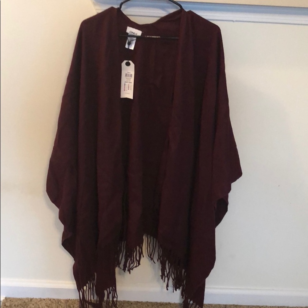 Burgundy poncho Kimono